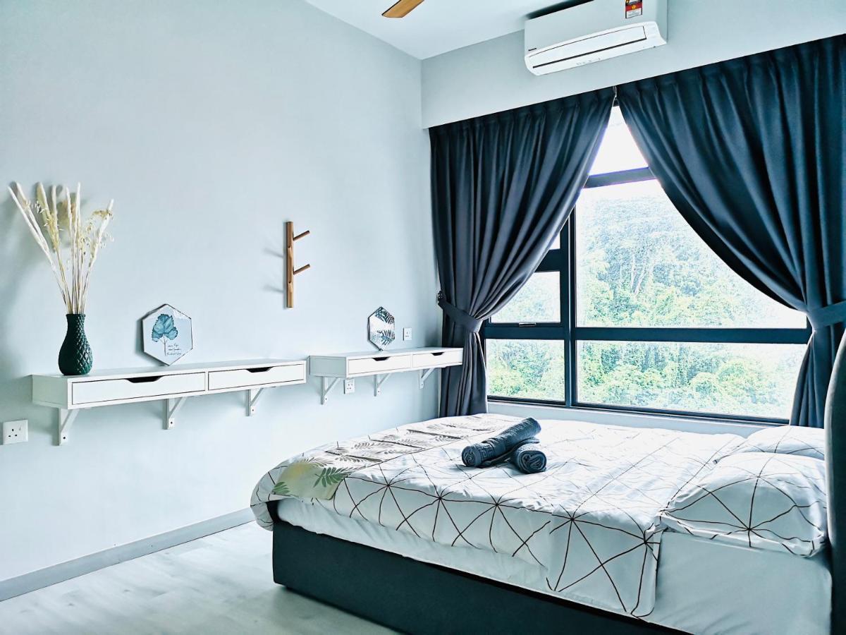 Jesselton Quay With View Near Suria Sabah Mall & Jesselton Point * Kota Kinabalu